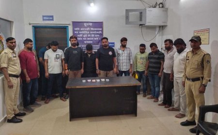 दीपक कॉलोनी में जुआ फड़ पर पुलिस की कार्रवाई, 14 जुआरी गिरफ्तार; 72 हजार 300 रुपये और ताश पत्ती जब्त