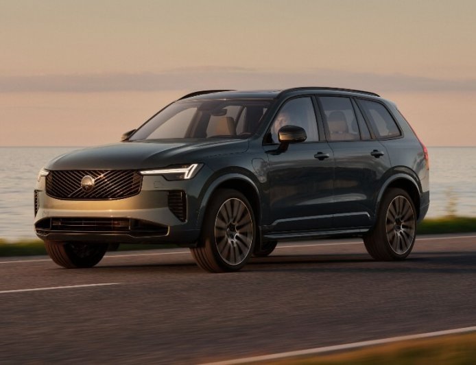 Volvo Hybrid SUVs: नई XC60 और XC90 PHEV में 200 किमी तक की इलेक्ट्रिक रेंज, 41.2kWh बैटरी के साथ दमदार पावर