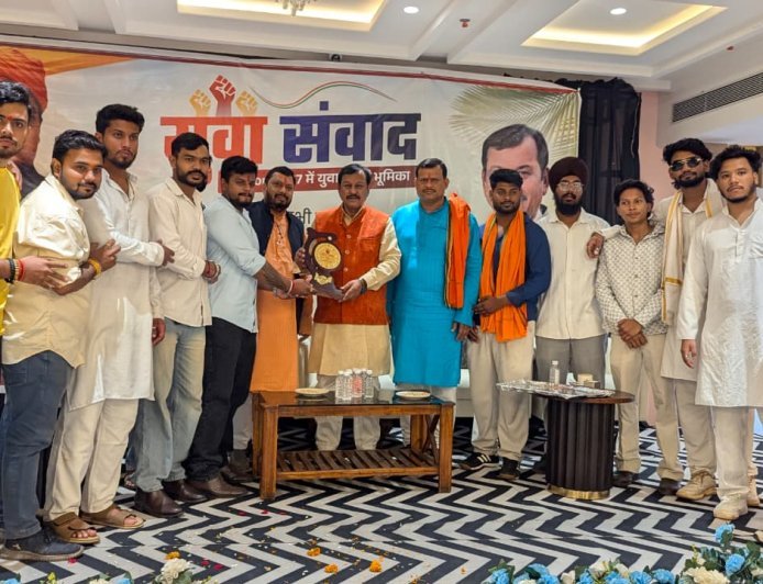 भिलाई में युवा संवाद का आयोजन, विजन 2047 में युवाओं की भूमिका पर सांसद विजय बघेल ने किया संवाद