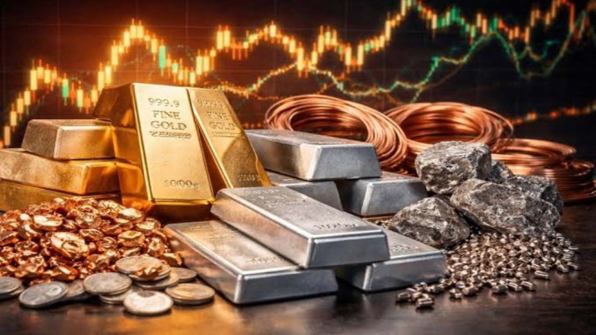 Gold Silver Rate Today: सोने-चांदी के भाव में उतार-चढ़ाव, गोल्ड 1.54 लाख के पार, जानें शहरों में आज के रेट