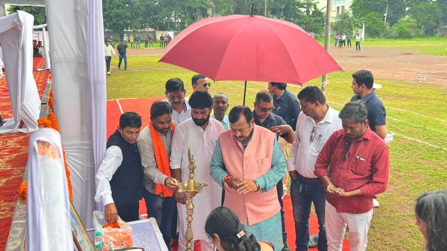 बेमेतरा में 26वीं राज्य स्तरीय शालेय वेटलिफ्टिंग प्रतियोगिता का आयोजन, सांसद विजय बघेल ने किया शुभारंभ