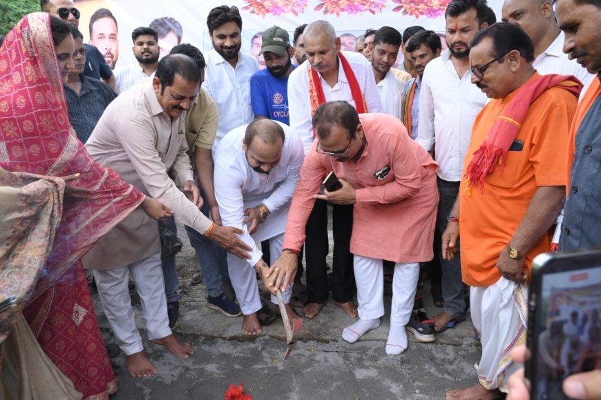 ग्राम मोहभट्ठा में 64.84 लाख के विकास कार्यों की सौगात, विधायक दीपेश साहू ने किया लोकार्पण और भूमिपूजन