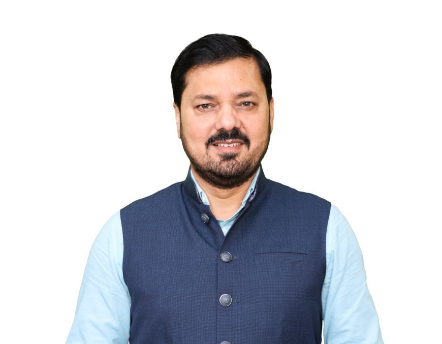 धरसींवा में स्वास्थ्य सुविधाओं को बड़ी सौगात, सामुदायिक स्वास्थ्य केंद्र के 50 बेड अस्पताल उन्नयन को ₹97.18 लाख की स्वीकृति