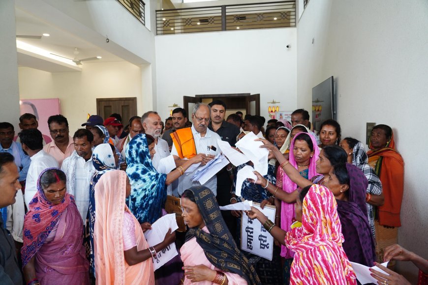 घोतिमटोला पंचायत भवन निर्माण में देरी और विकास कार्यों में अनियमितता का आरोप, ग्रामीणों ने सांसद बृजमोहन अग्रवाल से की निष्पक्ष जांच की मांग