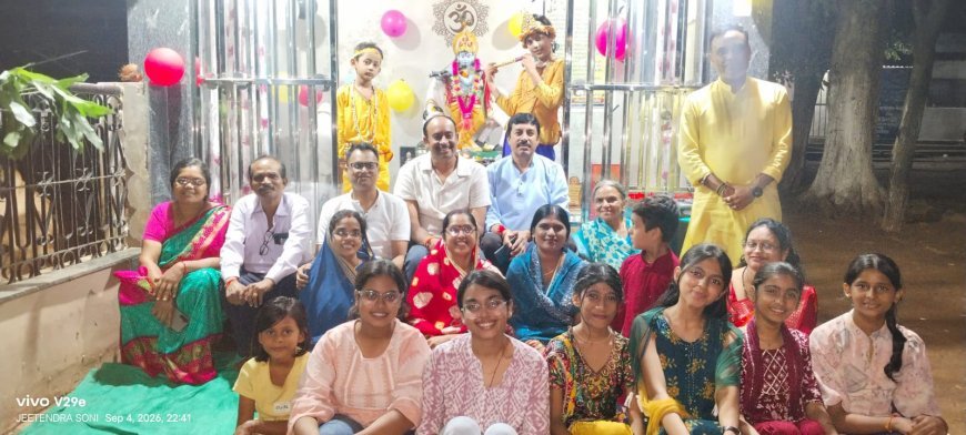 बालोद की श्री महावीर गौशाला में धूमधाम से मनाई गई कृष्ण जन्माष्टमी, दही लूट और रास-गरबा ने बांधा समां
