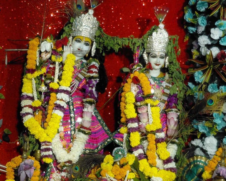 जन्माष्टमी पर भक्तिमय हुआ रायपुर, कुबेर राठी ने की बांके बिहारी की महापूजा