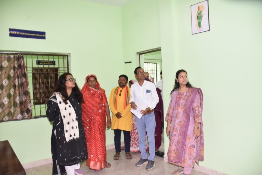 कलेक्टर तुलिका प्रजापति ने सहसपुर लोहारा तहसील कार्यालय का किया निरीक्षण