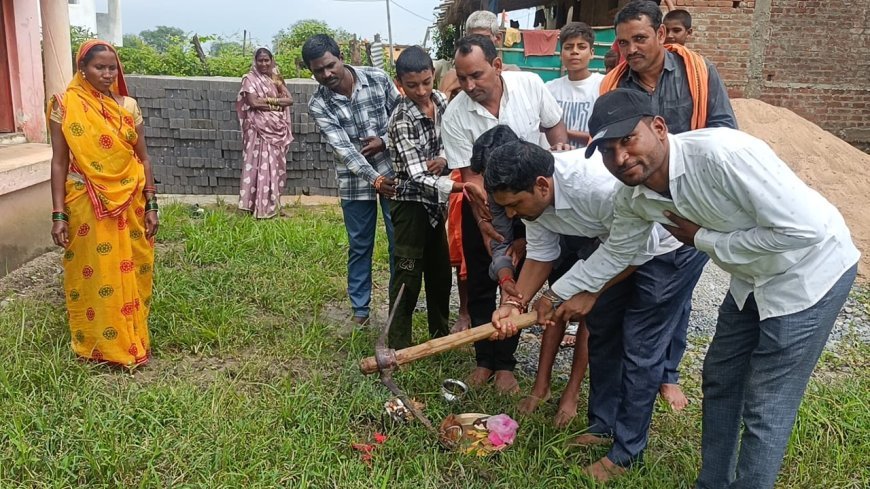 डोंगरिया खुर्द में रंगमंच निर्माण के लिए भूमिपूजन, जनपद स्तर की राशि से बनेगा मंच