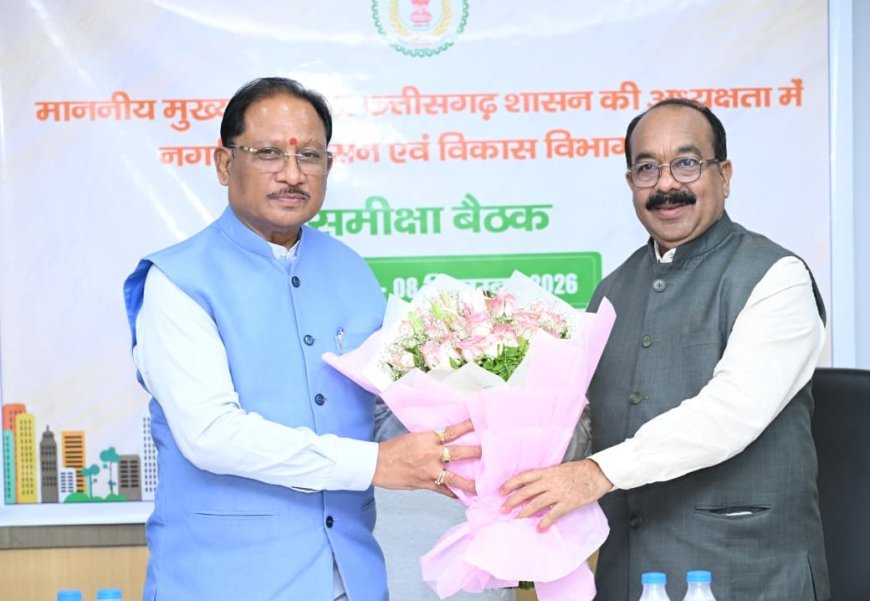 CM साय ने नगरीय विकास कार्यों में तेजी के दिए निर्देश, चार शहरों में चलेंगी 240 ई-बसें