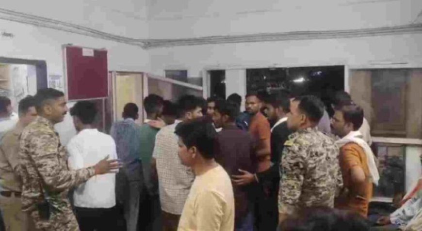 सीनियर बालक छात्रावास में बवाल, बाहरी युवकों ने घुसकर की तोड़फोड़ और छात्रों से मारपीट