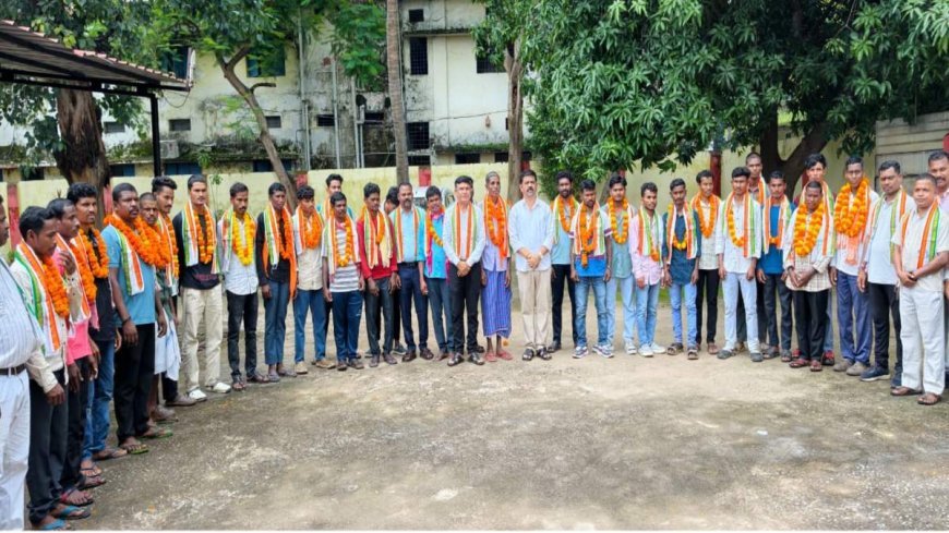 बीजापुर में 50 भाजपा कार्यकर्ताओं के कांग्रेस प्रवेश का दावा, BJP जिलाध्यक्ष ने बताया भ्रामक प्रचार