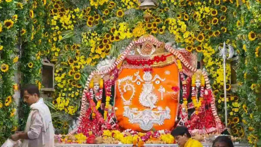 Khajrana Ganesh Indore: 7 करोड़ के आभूषणों से हुआ खजराना गणेश का भव्य श्रृंगार, सवा लाख मोदक का लगेगा महाभोग
