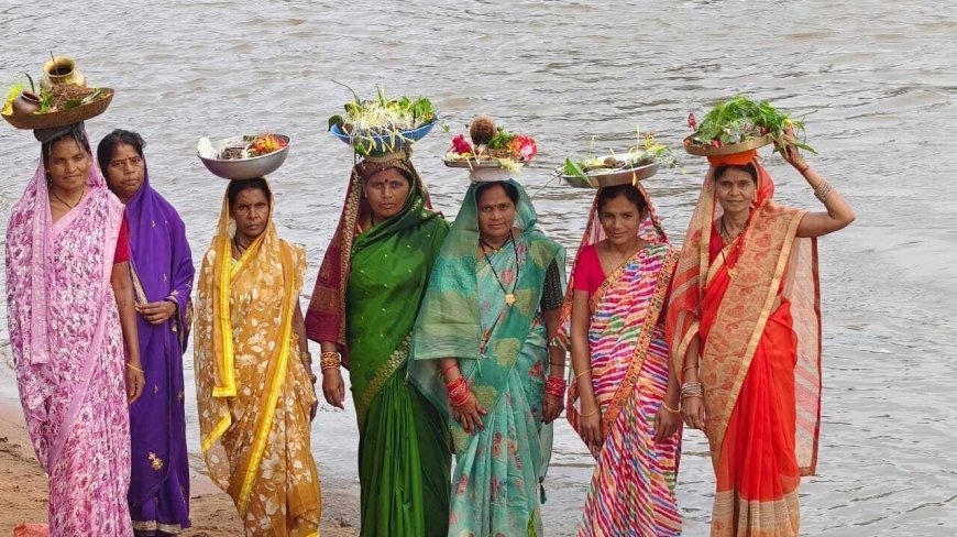 छोटेडोंगर में महिलाओं ने घरों में मनाया तीजा पर्व, पति की लंबी उम्र के लिए रखा निर्जला व्रत