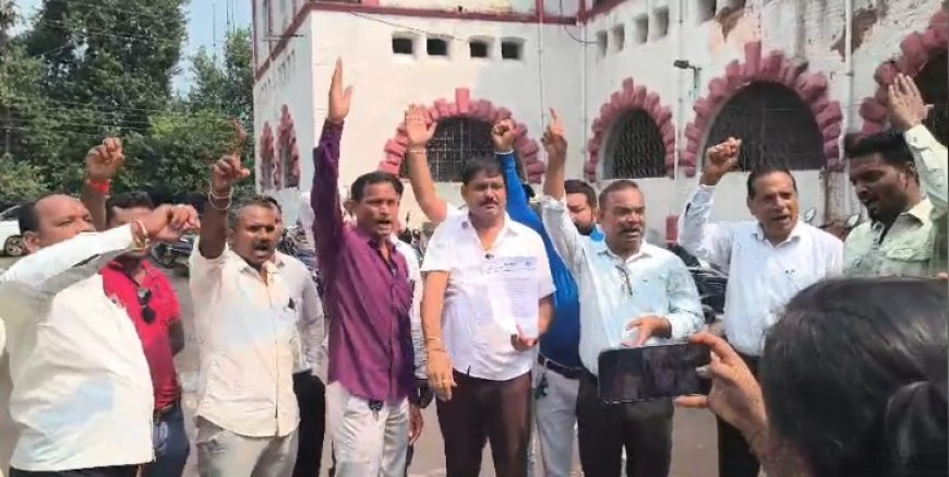 दुर्ग में बिजली बिल बकाया को लेकर ग्राम पंचायतों की लाइट कटी, सरपंच संघ ने कलेक्टर को सौंपा ज्ञापन
