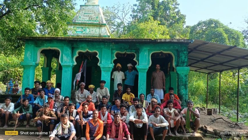 सेवा संकल्प अभियान: मुचकुंद ऋषि पर्वत पर पर्यटन समिति मेचका ने चलाया स्वच्छता अभियान