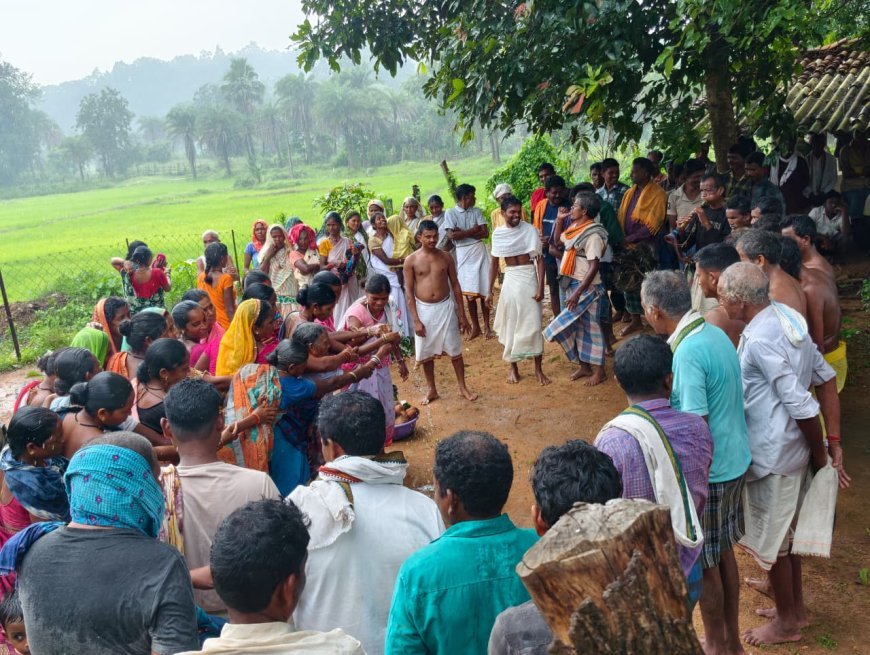 हल्का परगना गुरवंडी में हर्षोल्लास से मनाया गया पुनांग तिन्दाना पंडुम, 29 ग्रामों के ग्रामीणों ने निभाई परंपरा