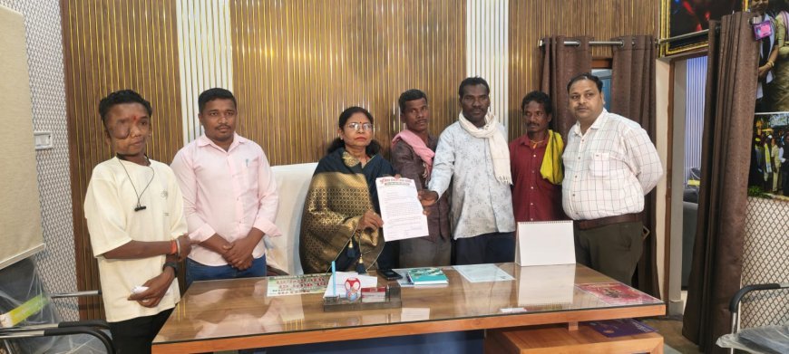 भुंजिया समाज ने नगरी में योजनाएं संचालित करने की उठाई मांग, विधायक अंबिका मरकाम को सौंपा ज्ञापन