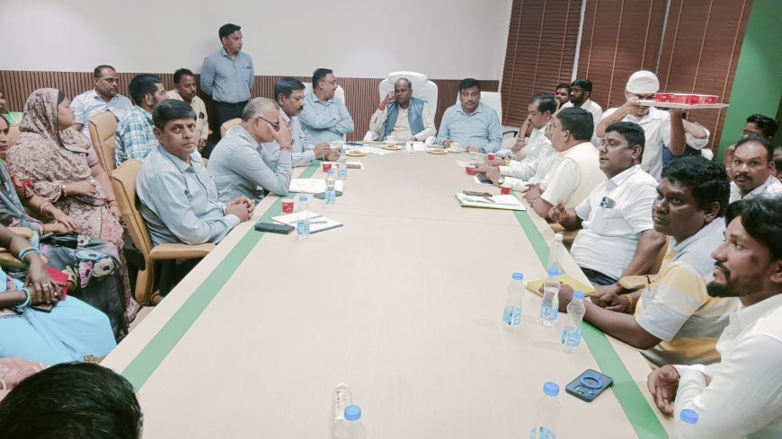 एसईसीएल मुख्यालय में विधायक प्रेमचंद पटेल और भूविस्थापितों की बैठक, कई मांगों पर बनी सहमति