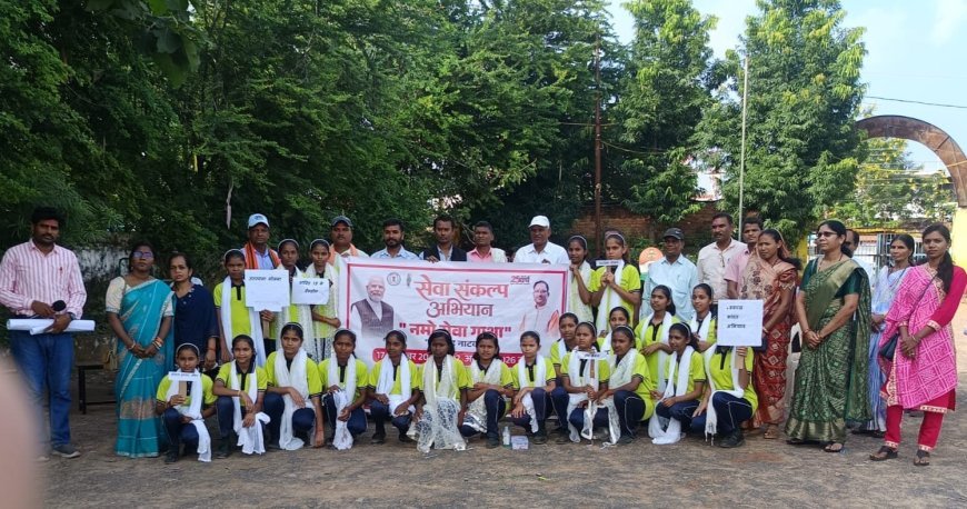 बोड़ला की बेटियों ने नुक्कड़ नाटक से दिया सेवा और जागरूकता का संदेश