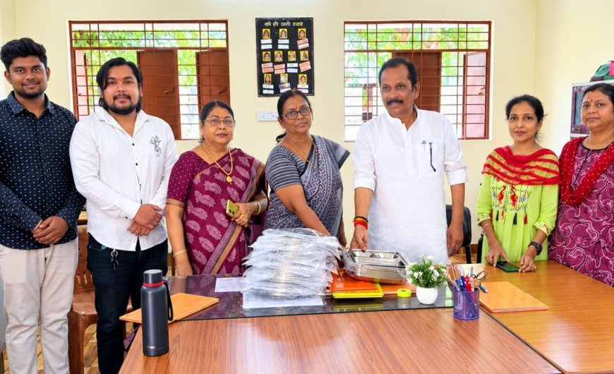पिता की स्मृति में सत्येन्द्र सिंह राजपूत ने कातुलबोर्ड स्कूल को भेंट की 100 थालियां, राजपूत क्षत्रिय महासभा को 11 हजार का सहयोग