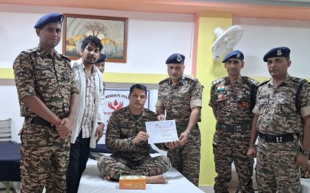212 बटालियन सीआरपीएफ ने स्वच्छता अभियान चलाया, 15 जवानों ने किया स्वैच्छिक रक्तदान