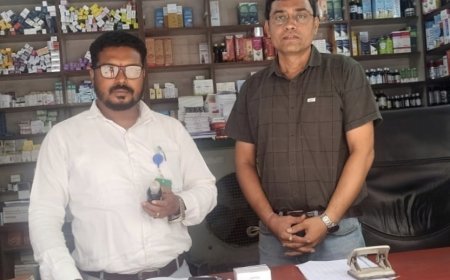 गरियाबंद में मेडिकल स्टोरों का औचक निरीक्षण, औषधियों के रिकॉर्ड और स्टॉक की हुई जांच