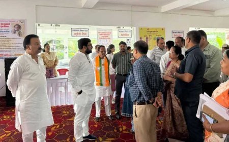 छिंदवाड़ा में आंगन मिलन सेवा समारोह, आंगनवाड़ी और आशा कार्यकर्ताओं का प्रमाण-पत्र देकर सम्मान