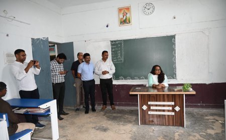 सुदूर वनांचल में बैगा छात्र-छात्राओं ने बताए सपने, कलेक्टर ने दिखाई करियर की नई राह