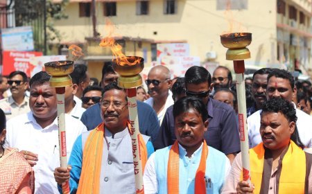 दंतेवाड़ा में भव्य रूप से निकली सेवा ज्योति यात्रा, विकसित भारत के संकल्प को जन-जन तक पहुंचाने का आह्वान