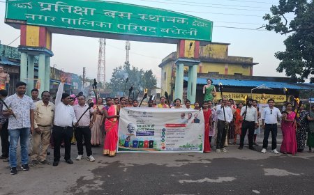 बड़े बचेली में निकली भव्य सेवा ज्योति यात्रा, जन-जन तक पहुंचाया सेवा और विकास का संदेश