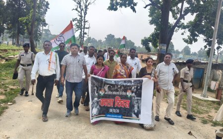 बलरामपुर में कांग्रेस ने मनाया काला दिवस, मुख्य चुनाव आयुक्त ज्ञानेश कुमार को पद से हटाने की मांग