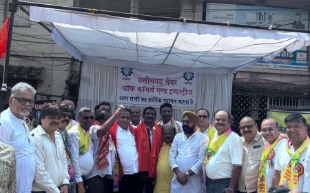 रायपुर में महाराजा अग्रसेन जयंती शोभायात्रा का भव्य स्वागत, सतीश थौरानी ने व्यापारिक नैतिकता और सेवा पर दिया जोर