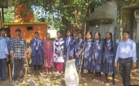 कोंडागांव: एनएसएस इकाई शामपुर ने चलाया स्वच्छता अभियान, 50 किलो पॉलीथिन एकत्रित