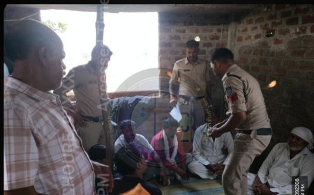 कन्नौद में घर की छत पर चल रहा था जुए का खेल, दीवार फांदकर पुलिस ने 6 आरोपियों को पकड़ा