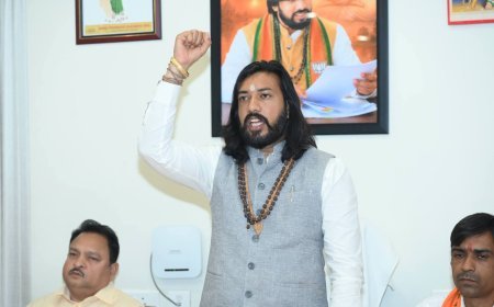 आरंग में कांग्रेस नेत्री प्रीति मिश्रा और ललित मनहरे के नेतृत्व में सैकड़ों लोगों ने भाजपा की सदस्यता ग्रहण की