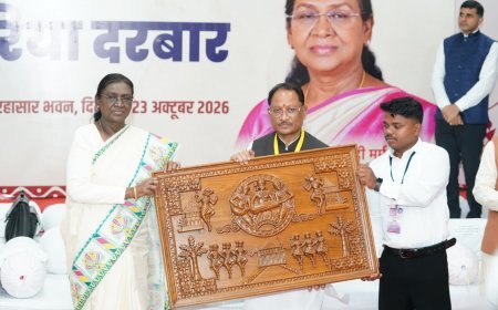 राष्ट्रपति द्रौपदी मुर्मू ने की आदिवासी परंपरागत व्यवस्था की सराहना, कहा—सामाजिक एकता और न्याय का उत्कृष्ट उदाहरण है मुरिया दरबार
