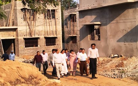 मोहला-मानपुर में निर्माण कार्यों का निरीक्षण, PWD सचिव मुकेश कुमार बंसल ने गुणवत्ता और समय-सीमा पर दिया जोर