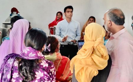धमतरी: तुमड़ीबहार में महिलाओं को दिया गया शहद प्रसंस्करण का प्रशिक्षण, स्वरोजगार के नए अवसरों पर जोर