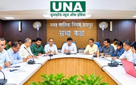 रायपुर नगर निगम आयुक्त संबित मिश्रा के सख्त निर्देश, गंदगी और अवैध होर्डिंग पर ई-जुर्माना तेज करने, स्ट्रीट लाइट व्यवस्था सुधारने के आदेश