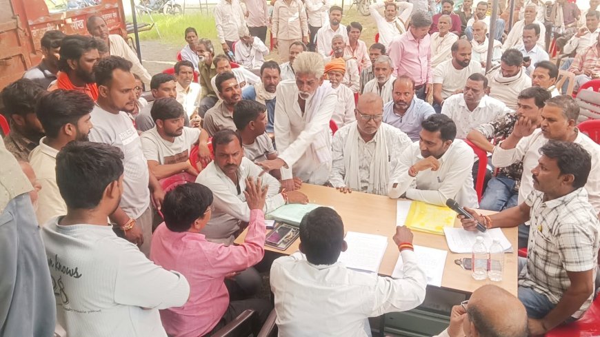 उभेगांव ग्राम सभा में फिश पार्लर और नोडल अधिकारी की नियुक्ति पर विवाद, ग्रामीणों ने जताया विरोध