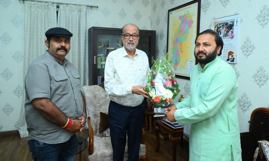 राज्यपाल रमेन डेका से महाराजा कमल चंद्र भंज देव ने की भेंट, बस्तर दशहरा में शामिल होने दिया आमंत्रण