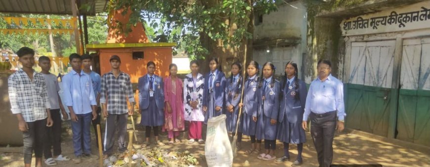 कोंडागांव: एनएसएस इकाई शामपुर ने चलाया स्वच्छता अभियान, 50 किलो पॉलीथिन एकत्रित