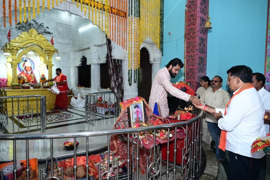 कवर्धा में मां महामाया और मां विंध्यवासिनी के दर्शन करने पहुंचे उप मुख्यमंत्री विजय शर्मा, प्रदेश की खुशहाली की कामना की