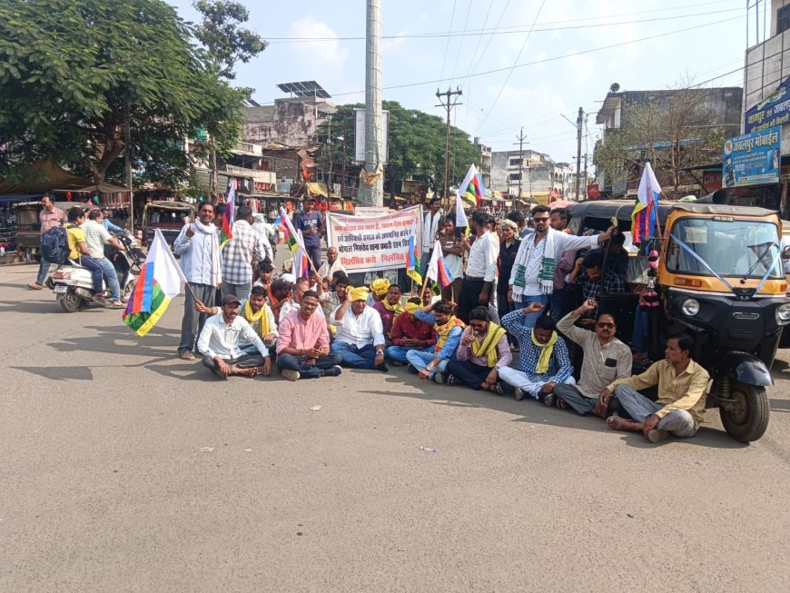 सेवा जोहार पर पुलिस की टिप्पणी से आदिवासी समाज में आक्रोश, डिंडौरी में धरना देकर सौंपा ज्ञापन