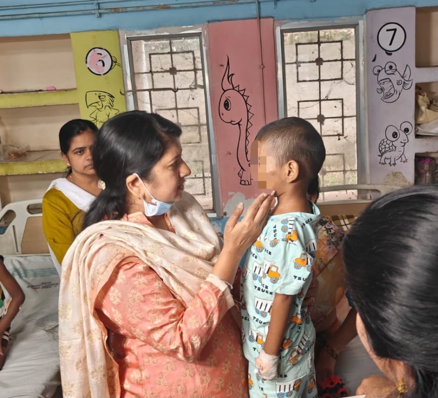 रायपुर में बच्चों से मारपीट के मामले में बाल आयोग सख्त, अध्यक्ष डॉ. वर्णिका शर्मा ने अस्पताल और बाल गृह पहुंचकर लिया जायजा