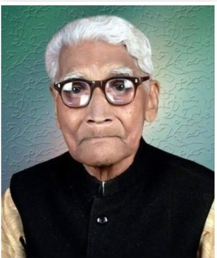 स्वतंत्रता संग्राम सेनानी रामरतन सिन्हा के नाम पर स्वागत द्वार या स्कूल का नामकरण करने की मांग