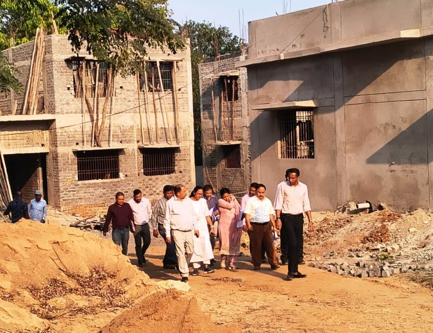 मोहला-मानपुर में निर्माण कार्यों का निरीक्षण, PWD सचिव मुकेश कुमार बंसल ने गुणवत्ता और समय-सीमा पर दिया जोर