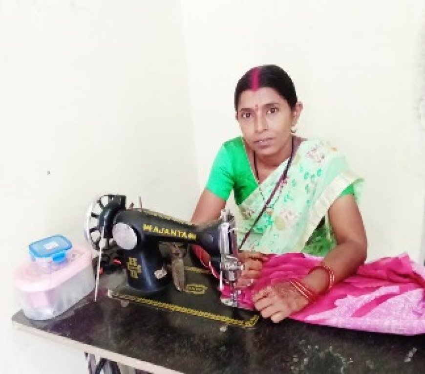 पीएम स्वनिधि योजना से दुर्गा सिसोदिया को मिला आत्मनिर्भरता का सहारा, 50 हजार रुपये के ऋण से सिलाई व्यवसाय को मिली नई दिशा